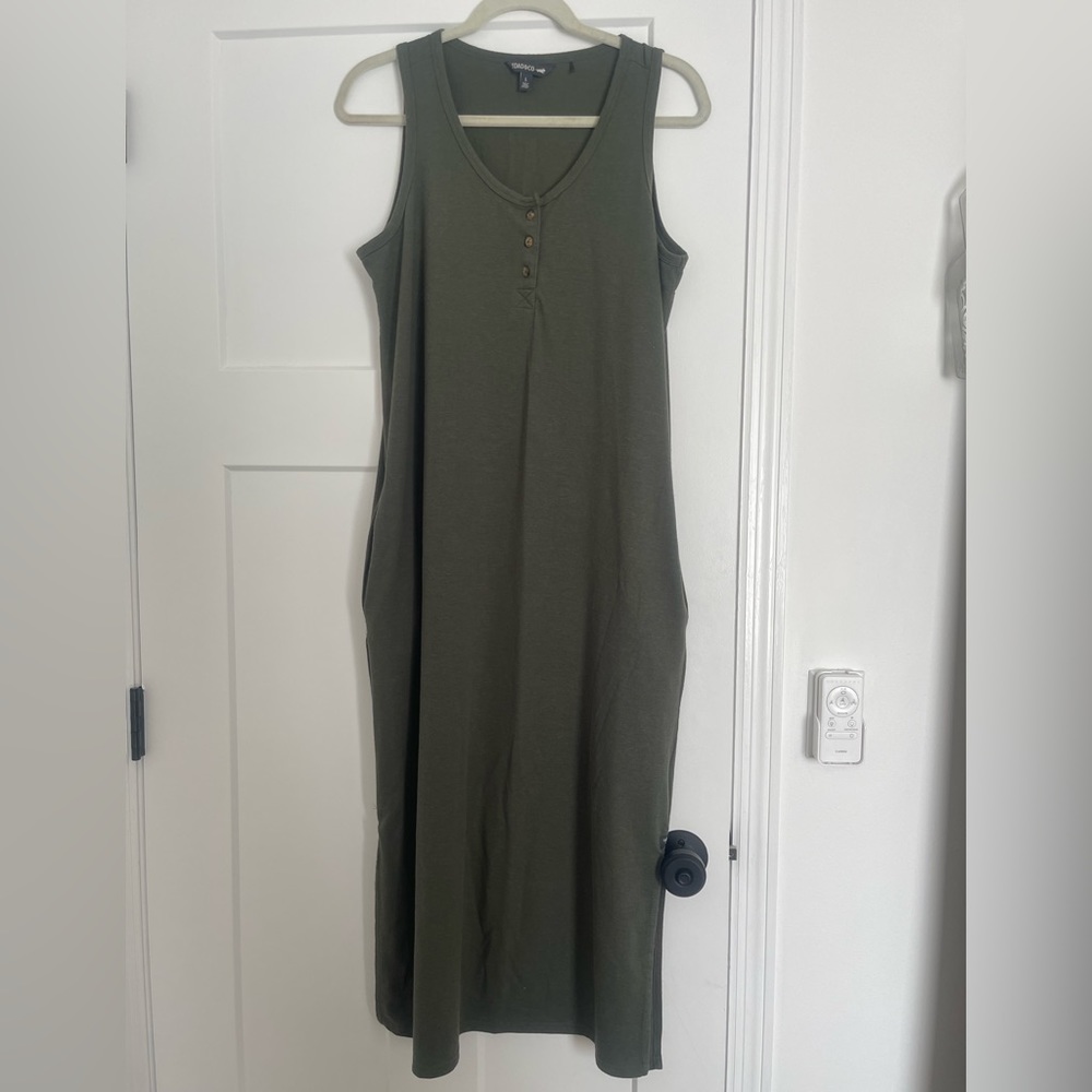 Olive Green Sleeveless Maxi Dress